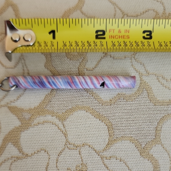 Colorful Swirl Pattern Dog Whistle Keychain - Picture 4 of 4